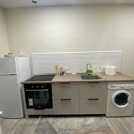 Chlo Apartment 5 Tirane Екстер'єр фото